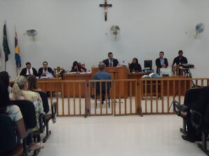 Ex-delegado regional prestando depoimento