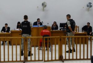 Jovem está sendo julgado por tentativa de homicídio