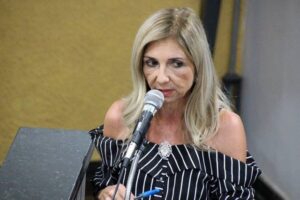 A autora do projeto, vereadora Miriam Facchini 