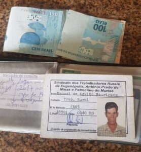 Homem encontra carteira com R$ 1.200 e devolve ao dono