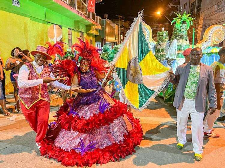 Canarinho Samba mostra belezas do Brasil